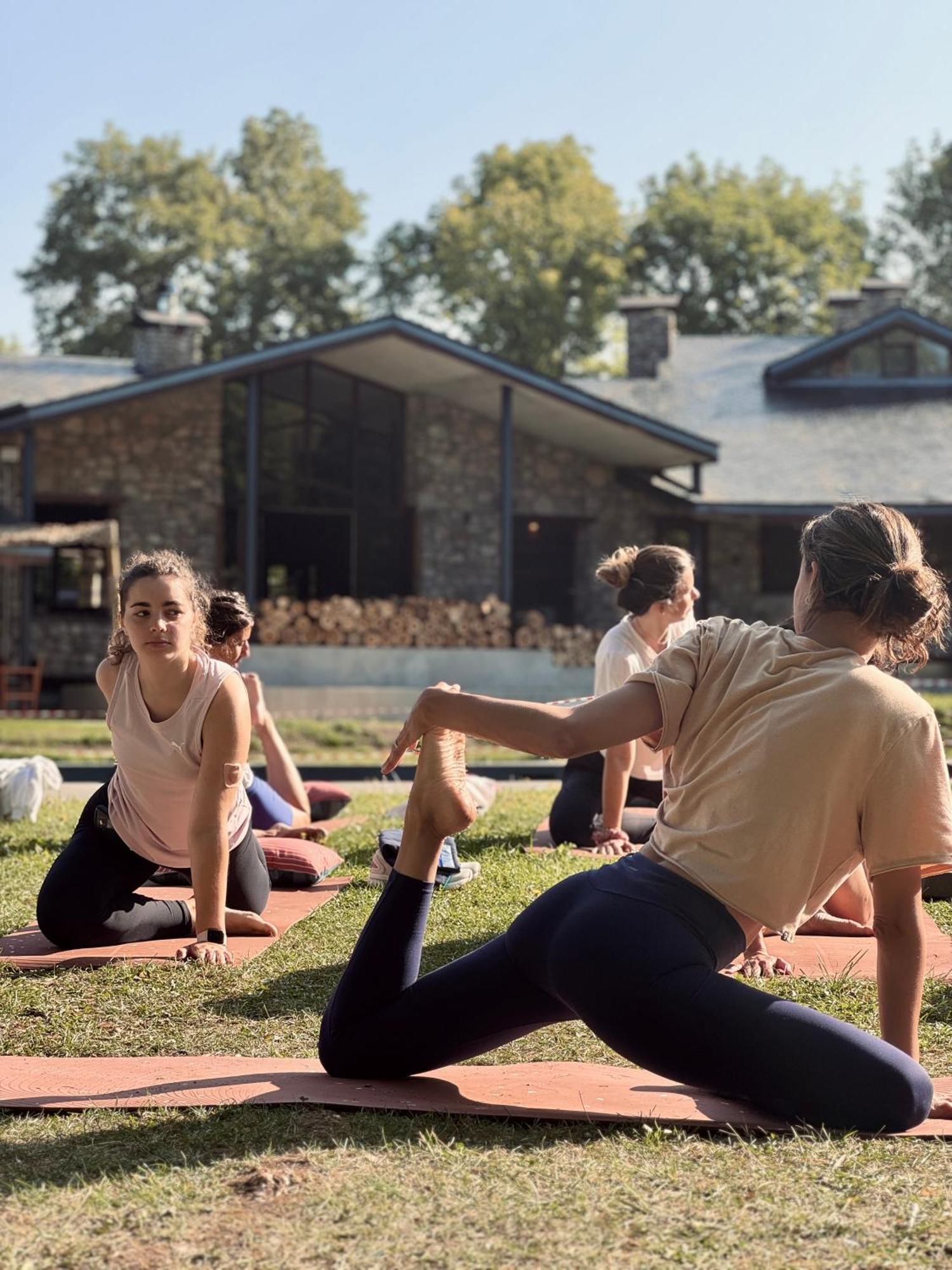 Basecamps Cerdanya Ξενοδοχείο Caixans Εξωτερικό φωτογραφία